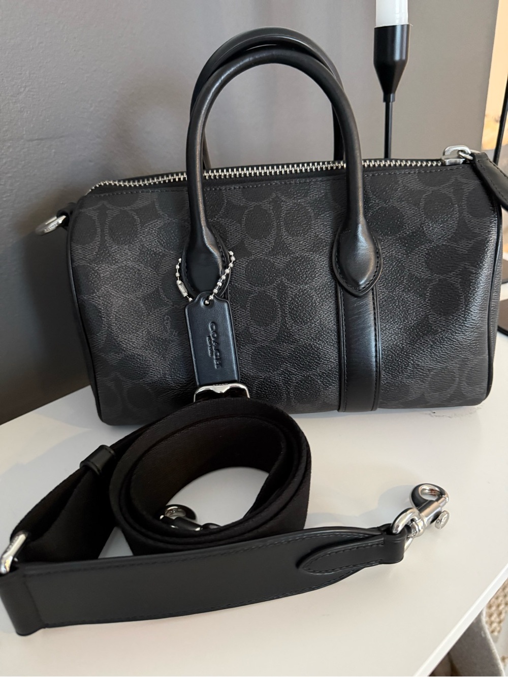 Coach Compass Bag 25-Signature Canvas